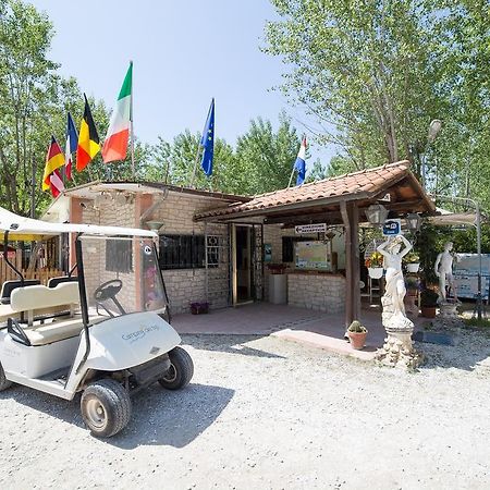 Camping Dei Tigli Torre del Lago Puccini Exteriér fotografie